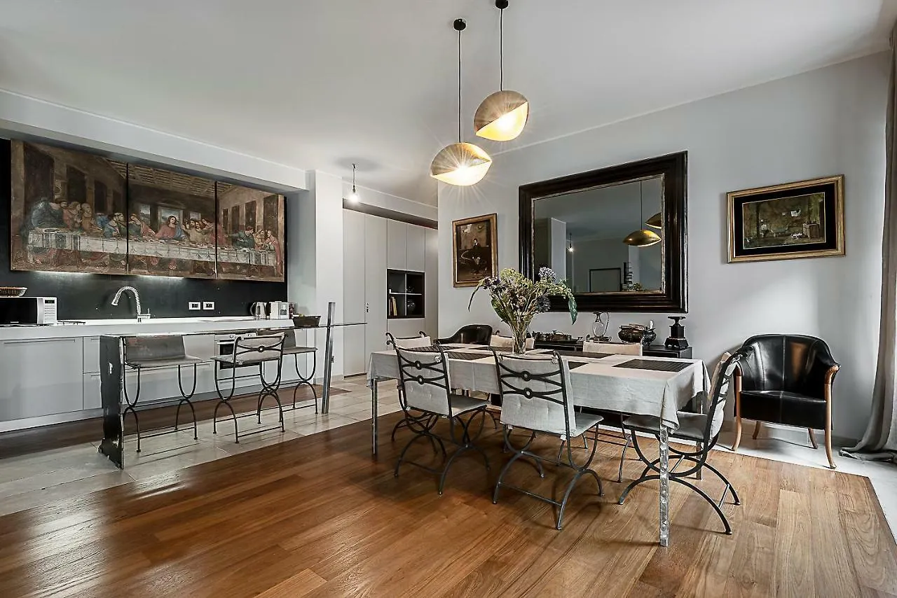 Milano Central Luxury Apartment
